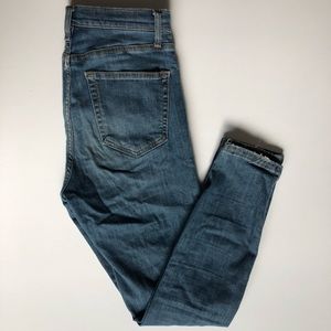 TOPSHOP Jamie Ripped Knee Jeans